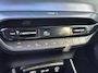 Hyundai i20 1.0 T-GDI 100pk Premium | Carplay | Climate control | Cruise control | Stoel/stuurverwarming | Camera | Parkeersensoren | DAB | Premium Audio | Lichtmetalen velgen | Navigatie