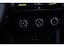 Fiat Grande Panda 1.2 Hybrid ICON PACK STYLE | BESCHERMPLATEN VOOR EN ACHTER IN "SILVER METAL DIAMOND DESIGN" | DAKRAILS IN HET ZWART EN ZILVERGRIJS UITGEVOERD | ZWARTE ACCENTEN RONDOM RAAMOMLIJSTING | MIDDENARMSTEUN | DRAADLOOS APPLE CARPLAY/ANDROID AUTO | PARKEERNSENSOREN VOOR & ACHTER | PACK STYLE: (16" LICHTMETALEN VELGEN HOOGGLANS ZWART, DAKRAILS ZWART, EXTRA GETINTE ACHTERRUITEN, IN HOOGTE VERSTELBARE PASSAGIERSSTOEL, MIDDENARMSTEUN, STYLE VOOR EN ACHTERBUMPER, STYLE DASHBOARD) | AQUA AZURE |