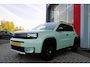 Fiat Grande Panda 1.2 Hybrid ICON PACK STYLE | BESCHERMPLATEN VOOR EN ACHTER IN "SILVER METAL DIAMOND DESIGN" | DAKRAILS IN HET ZWART EN ZILVERGRIJS UITGEVOERD | ZWARTE ACCENTEN RONDOM RAAMOMLIJSTING | MIDDENARMSTEUN | DRAADLOOS APPLE CARPLAY/ANDROID AUTO | PARKEERNSENSOREN VOOR & ACHTER | PACK STYLE: (16" LICHTMETALEN VELGEN HOOGGLANS ZWART, DAKRAILS ZWART, EXTRA GETINTE ACHTERRUITEN, IN HOOGTE VERSTELBARE PASSAGIERSSTOEL, MIDDENARMSTEUN, STYLE VOOR EN ACHTERBUMPER, STYLE DASHBOARD) | AQUA AZURE |