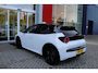 Lancia Ypsilon LX 156PK 54 kWh | EXCLUSIVE PACK: (FLUWELEN "RUGGINE" STOELBEKLEDING, ELEKTRISCH VERSTELBARE & VERWARMBARE VOORSTOELEN, KEYLESS ENTRY) | NAVIGATIE | RIJSTROOKASSISTENT L2 | BIANCO QUARZO MET ZWART DAK | 17" LICHTMETALEN VELGEN "MONDRIAN" | PARKEERSENSOREN VOOR & ACHTER MET CAMERA VOOR EN ACHTERZIJDE | WARMTEPOMP | DRAADLOOS APPLE CARPLAY/ANDROID AUTO | NAVIGATIE | ADAPTIVE CRUISE CONTROL | DODEHOEK DETECTIE | KEYLESS START | DRAADLOZE TELEFOONLADER | AUTOMATISCHE REGENSENSOR | AUTOMATISCH GROOTLICHT | AMBIENT LIGHTNING SFEERVERLICHTING | S.A.L.A. HUB |