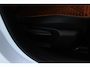 Lancia Ypsilon LX 156PK 54 kWh | EXCLUSIVE PACK: (FLUWELEN "RUGGINE" STOELBEKLEDING, ELEKTRISCH VERSTELBARE & VERWARMBARE VOORSTOELEN, KEYLESS ENTRY) | NAVIGATIE | RIJSTROOKASSISTENT L2 | BIANCO QUARZO MET ZWART DAK | 17" LICHTMETALEN VELGEN "MONDRIAN" | PARKEERSENSOREN VOOR & ACHTER MET CAMERA VOOR EN ACHTERZIJDE | WARMTEPOMP | DRAADLOOS APPLE CARPLAY/ANDROID AUTO | NAVIGATIE | ADAPTIVE CRUISE CONTROL | DODEHOEK DETECTIE | KEYLESS START | DRAADLOZE TELEFOONLADER | AUTOMATISCHE REGENSENSOR | AUTOMATISCH GROOTLICHT | AMBIENT LIGHTNING SFEERVERLICHTING | S.A.L.A. HUB |