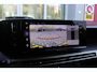 Lancia Ypsilon LX 156PK 54 kWh | EXCLUSIVE PACK: (FLUWELEN "RUGGINE" STOELBEKLEDING, ELEKTRISCH VERSTELBARE & VERWARMBARE VOORSTOELEN, KEYLESS ENTRY) | NAVIGATIE | RIJSTROOKASSISTENT L2 | BIANCO QUARZO MET ZWART DAK | 17" LICHTMETALEN VELGEN "MONDRIAN" | PARKEERSENSOREN VOOR & ACHTER MET CAMERA VOOR EN ACHTERZIJDE | WARMTEPOMP | DRAADLOOS APPLE CARPLAY/ANDROID AUTO | NAVIGATIE | ADAPTIVE CRUISE CONTROL | DODEHOEK DETECTIE | KEYLESS START | DRAADLOZE TELEFOONLADER | AUTOMATISCHE REGENSENSOR | AUTOMATISCH GROOTLICHT | AMBIENT LIGHTNING SFEERVERLICHTING | S.A.L.A. HUB |