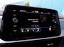 Volkswagen T-Roc 1.5 TSI 150PK! Life Edition TREKH.AFN | ADAPT.CRUISE | CARPLAY | STOELVERW | DIGI.DASHB | NAV | PDC