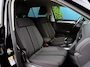 Volkswagen T-Roc 1.5 TSI 150PK! Life Edition TREKH.AFN | ADAPT.CRUISE | CARPLAY | STOELVERW | DIGI.DASHB | NAV | PDC