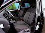 Volkswagen T-Roc 1.5 TSI 150PK! Life Edition TREKH.AFN | ADAPT.CRUISE | CARPLAY | STOELVERW | DIGI.DASHB | NAV | PDC