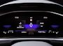 Volkswagen T-Roc 1.5 TSI 150PK! Life Edition TREKH.AFN | ADAPT.CRUISE | CARPLAY | STOELVERW | DIGI.DASHB | NAV | PDC