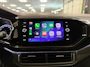 Volkswagen T-Cross 1.0 TSI Style * Trekhaak / Carplay / 18" LM Velgen / Parkeersensoren / NL Auto *