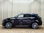 Lynk & Co 01 1.5 | Zwart | Zwarte hemel | Infinity Sound | Panoramadak | Adaptive Cruise | Memory Seat | Apple Carplay