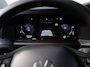 Volkswagen e-Transporter Pick-up Dubbele cabine L2 71kWh 136PK | Airco | Cruise control | Navigatie via Apple Carplay - Android Auto | All season banden | Trekhaak |