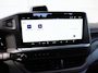 Volkswagen e-Transporter Pick-up Dubbele cabine L2 71kWh 136PK | Airco | Cruise control | Navigatie via Apple Carplay - Android Auto | All season banden | Trekhaak |
