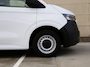 Volkswagen e-Transporter Pick-up Dubbele cabine L2 71kWh 136PK | Airco | Cruise control | Navigatie via Apple Carplay - Android Auto | All season banden | Trekhaak |