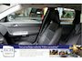 Volvo V50 2.0 145 pk Business Pro Edition, Leer, 17 inch, Trekhaak