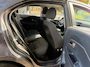 Kia Rio 1.2 CVVT Plus Pack 5 deurs, airco, cruise, xenon\led, 17 inch, nwe apk, multi-stuur, rijd, remt schakelt perfect