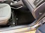 Kia Rio 1.2 CVVT Plus Pack 5 deurs, airco, cruise, xenon\led, 17 inch, nwe apk, multi-stuur, rijd, remt schakelt perfect