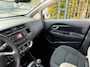 Kia Rio 1.2 CVVT Plus Pack 5 deurs, airco, cruise, xenon\led, 17 inch, nwe apk, multi-stuur, rijd, remt schakelt perfect