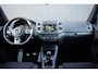 Volkswagen Tiguan 1.4 TSI R-Line ECC | Sportstoelen | Full Map Navi | Camera | Trekhaak | 19 Inch LMV