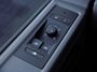 Volkswagen Transporter 2.0 TDI 150PK DSG Automaat | Airco | Cruise control | Leer | 18 inch LM velgen | Navigatie via Apple Carplay - Android Auto | Parkeer sensoren voor en achter |