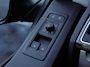 Volkswagen Transporter 2.0 TDI 150PK DC Exclusive | UNIEK NETJES | Dubbele schuifdeur | ACC | LED | Navigatie | 17 inch LM Velgen | Alarm | PDC | Camera | Trekhaak |