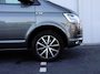 Volkswagen Transporter 2.0 TDI 150PK DC Exclusive | UNIEK NETJES | Dubbele schuifdeur | ACC | LED | Navigatie | 17 inch LM Velgen | Alarm | PDC | Camera | Trekhaak |