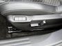 Peugeot e-2008 EV 156pk GT 54 kWh Automaat | 1ste Eigenaar | Schuif-/Kanteldak  | Camera v+a | Leder/Alcantara | Stoel elektrisch+verwarmd+massage | Full Led koplampen | Parkeersensoren v+a | Keyless | Adaptieve Cruise Control | Dodehoeksensor | Apple Carplay/Android Auto | Donker getint glas | 17" lichtmetalen velgen |