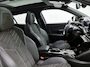Peugeot e-2008 EV 156pk GT 54 kWh Automaat | 1ste Eigenaar | Schuif-/Kanteldak  | Camera v+a | Leder/Alcantara | Stoel elektrisch+verwarmd+massage | Full Led koplampen | Parkeersensoren v+a | Keyless | Adaptieve Cruise Control | Dodehoeksensor | Apple Carplay/Android Auto | Donker getint glas | 17" lichtmetalen velgen |