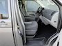 Volkswagen Transporter 2.0 TDI L2H1 DC Comfortline ✓Marge ✓Automaat ✓5 persoons ✓Rijklaarprijs ✓Bi-Xenon ✓Navigatie ✓Parkeersensoren ✓Trekhaak ✓Lichtmetaal