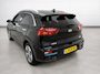 Kia Niro EV e-Niro DynamicPlusLine 64 kWh | SOH 100% | 3 Fase laden | Schuif/kanteldak | Half Leder | Andriod Auto | Apple carplay | Navigatie