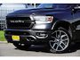 Dodge Ram 1500 5.7 V8 4x4 Crew Cab 5'7 Laramie Adaptieve Cruise, 360 Camera, PANO, Carplay, Luchtvering, LED, Leder, 3500kg Trekhaak, Stoelverwarming, Uniek!