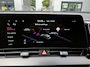 Kia Sportage 1.6 T-GDi Hybrid Dark Edition Dealer onderhouden | Navi | Bluetooth | Camera | Carplay | Climate & (adaptieve) cruise control  Stoelverwarming voor en achter | Trekhaak | Trekgewicht: 1.360 kg | Fabrieksgarantie t/m 5-2031 | NAP
