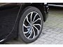 Volkswagen Golf 1.5 eTSI Pano Keyless IQ Stuurvw