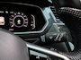Volkswagen Tiguan R-LINE PARELMOER | PANO | TREKHAAK | 360 CAMERA | TRAVEL ASSIST |