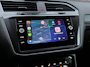 Volkswagen Tiguan R-LINE PARELMOER | PANO | TREKHAAK | 360 CAMERA | TRAVEL ASSIST |