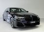 BMW 5-Serie 545e xDrive High Executive | M-Sport | Trekhaak | Navigatie | Camera | Stoelverwarming | Adaptive Cruise Control |