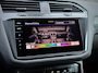 Volkswagen Tiguan R-LINE | BLACK STYLE | PANO | 360 CAMERA | TREKHAAK | HEAD UP DISPLAY