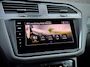 Volkswagen Tiguan R-LINE | BLACK STYLE | PANO | 360 CAMERA | TREKHAAK | HEAD UP DISPLAY