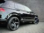 Volkswagen Tiguan R-LINE | BLACK STYLE | PANO | 360 CAMERA | TREKHAAK | HEAD UP DISPLAY