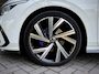 Volkswagen Golf 8 R-LINE | PANO | ACC | CAMERA | VOL OPTIES!