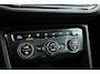 Volkswagen Tiguan 1.4 TSI Comfortline | Cruise Contr. | Trekhaak | All Season | Camera | Navi | Stoelverw. | PDC V+A