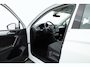 Volkswagen Tiguan 1.4 TSI Comfortline | Cruise Contr. | Trekhaak | All Season | Camera | Navi | Stoelverw. | PDC V+A