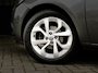 Opel Corsa Edition 1.4 90pk | ALL SEASON BANDEN | TREKHAAK | APPLE CARPLAY / ANDROID AUTO | PARKEERSENSOREN | LAGE KM-STAND! | ISOFIX |