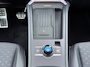 Volkswagen T-Roc 1.5 eTsi R-Line First Edition | IQ Light | Camera | Keyless | Stoel/Stuurverw. | ACC | PDC | Carplay | Lane Assist | Navi |