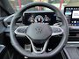 Volkswagen T-Roc 1.5 eTsi R-Line First Edition | IQ Light | Camera | Keyless | Stoel/Stuurverw. | ACC | PDC | Carplay | Lane Assist | Navi |