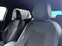 Volkswagen T-Roc 1.5 eTsi R-Line First Edition | IQ Light | Camera | Keyless | Stoel/Stuurverw. | ACC | PDC | Carplay | Lane Assist | Navi |