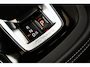 Jaguar E-Pace 1.5 P300e AWD R-Dynamic SE Blackpack [ SoH 97,7% | Panorama Stoelventilatie Camera Apple/Android ]