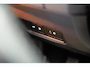Jaguar E-Pace 1.5 P300e AWD R-Dynamic SE Blackpack [ SoH 97,7% | Panorama Stoelventilatie Camera Apple/Android ]