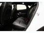 Jaguar E-Pace 1.5 P300e AWD R-Dynamic SE Blackpack [ SoH 97,7% | Panorama Stoelventilatie Camera Apple/Android ]