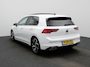 Volkswagen Golf 1.5 eTSI R-Line | Automaat | Panoramadak | Privacy Glass | Virtual Cockpit | Camera | Stoelverwarming | Sfeerverlichting |
