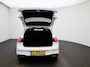 Volkswagen Golf 1.5 eTSI R-Line | Automaat | Panoramadak | Privacy Glass | Virtual Cockpit | Camera | Stoelverwarming | Sfeerverlichting |