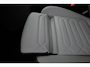 Volkswagen Transporter 2.5 eHybrid L2H1 30 Bulli 233PK / 171kW, Rondomzichtcamera (Area View), zijschuifdeur links + rechts met sluithulp, verwarmbare en elektrisch verstelbare ergonomische voorstoelen, Apple Carplay & Android Auto, achteruitrijcamera, dodehoekdetectie (Side Assist), verwarmbaar stuurwiel, elektrisch uitklapbare trekhaak, volledig digitaal instrumentenpaneel (Digital Cockpit), kunstlederen interieurdelen, draadloos telefoon laden, grootlichtassistent, 17'' LMV 'Monte Carlo' etc.