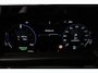 Volkswagen Transporter 2.5 eHybrid L2H1 30 Bulli 233PK / 171kW, Rondomzichtcamera (Area View), zijschuifdeur links + rechts met sluithulp, verwarmbare en elektrisch verstelbare ergonomische voorstoelen, Apple Carplay & Android Auto, achteruitrijcamera, dodehoekdetectie (Side Assist), verwarmbaar stuurwiel, elektrisch uitklapbare trekhaak, volledig digitaal instrumentenpaneel (Digital Cockpit), kunstlederen interieurdelen, draadloos telefoon laden, grootlichtassistent, 17'' LMV 'Monte Carlo' etc.